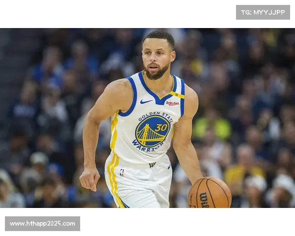 库里圣诞大战穿安踏KT11致敬克莱，鞋跟印四冠字样引热议